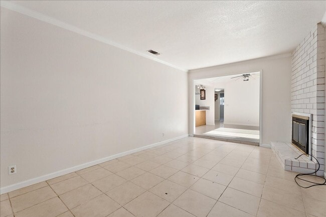 Photo - 6830-6830 Concert Way