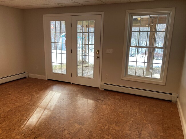 private entrance - 111 Liberty Ln Apartment Unit 111 liberty lane