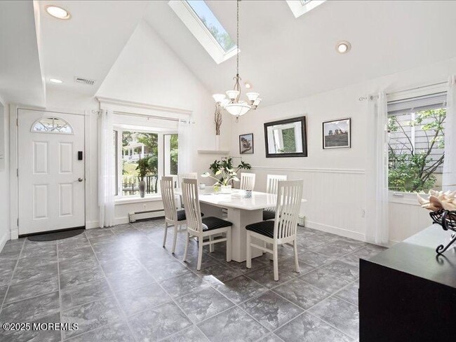 552 Prospect Ave