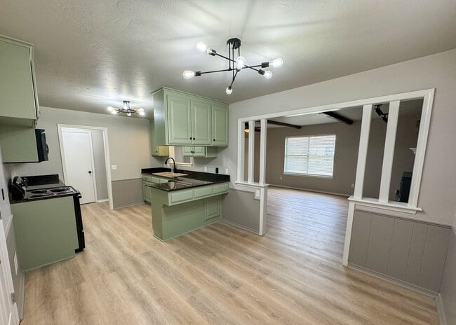 Building Photo - 7030 Elk Canyon Rd