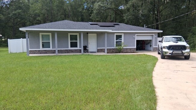 Building Photo - 14870 SW 20th Pl