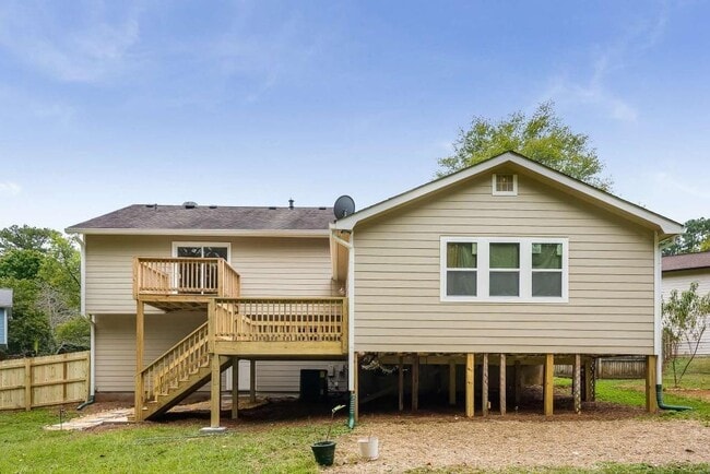 9745 Loblolly Ln