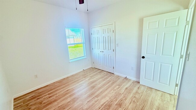 Photo - 7014-5914 02