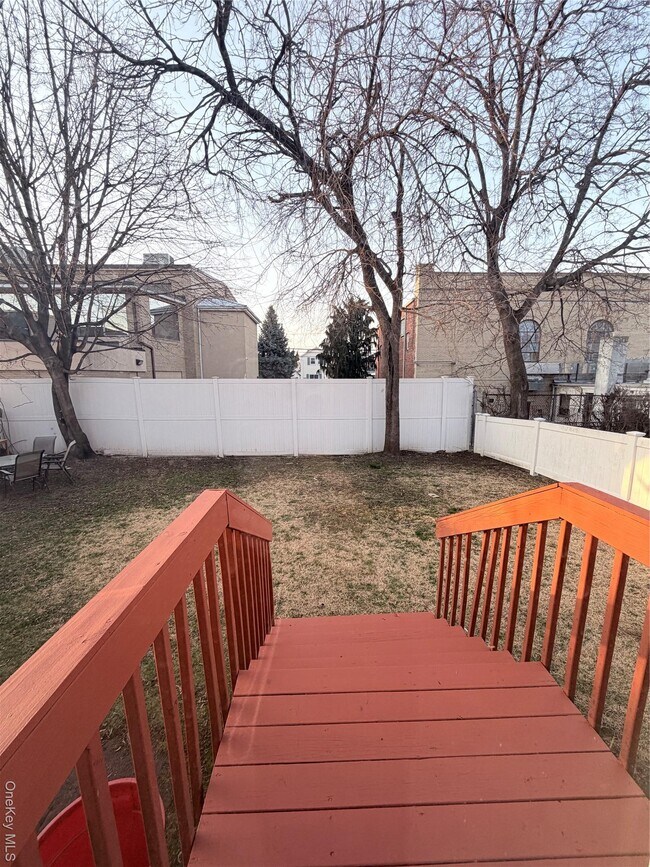 Photo - 150 Jefferson Ave Unit B