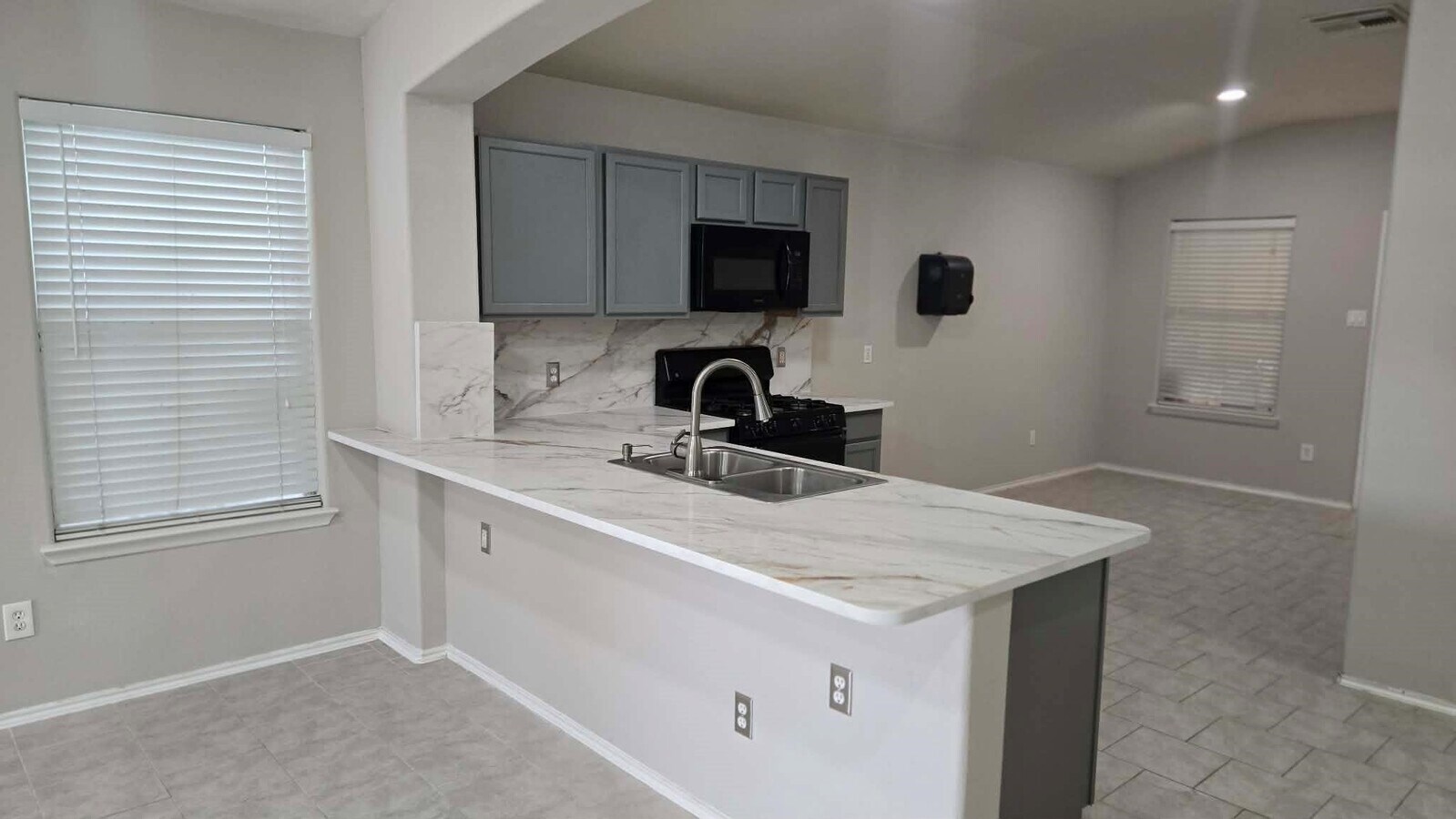 Photo - 21530 N Boundary Peak Way