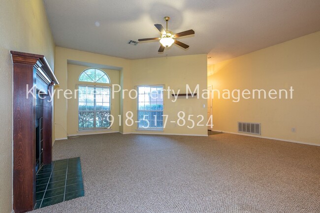 Photo - Charming 3 bedroom home with cozy fireplace and 2 car garage!! Price drop!