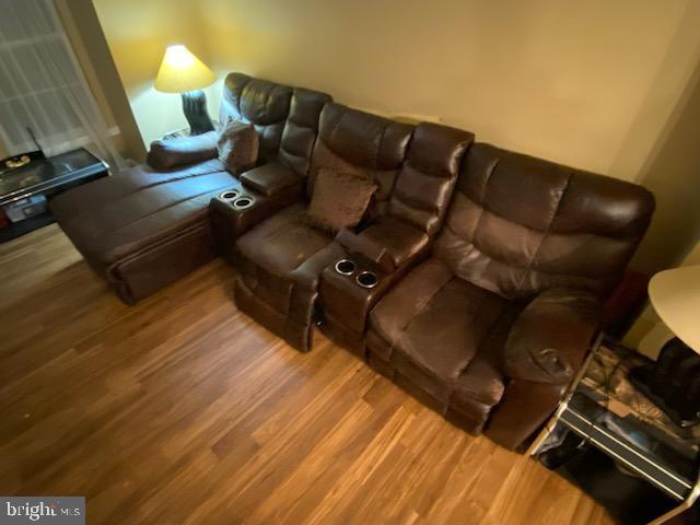 13002 Cordelia Ct
