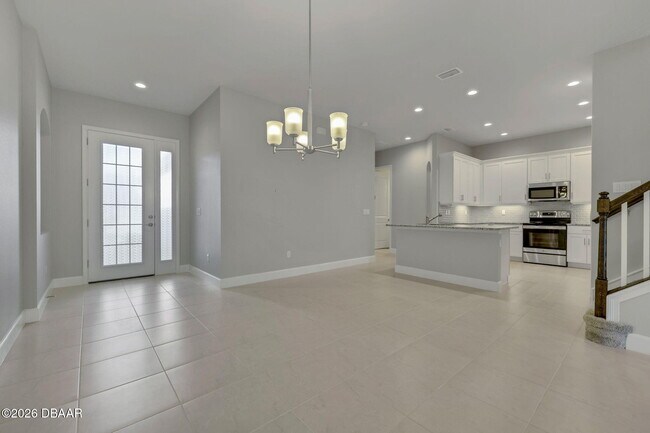 Photo - 42 Longridge Ln