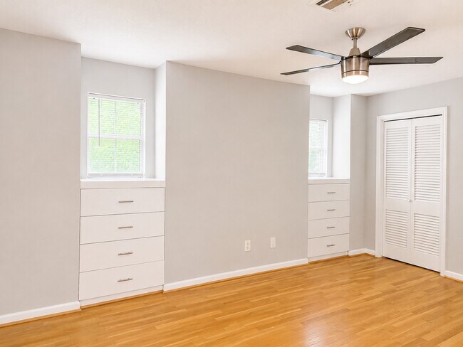 Photo - 13521 Peoria St