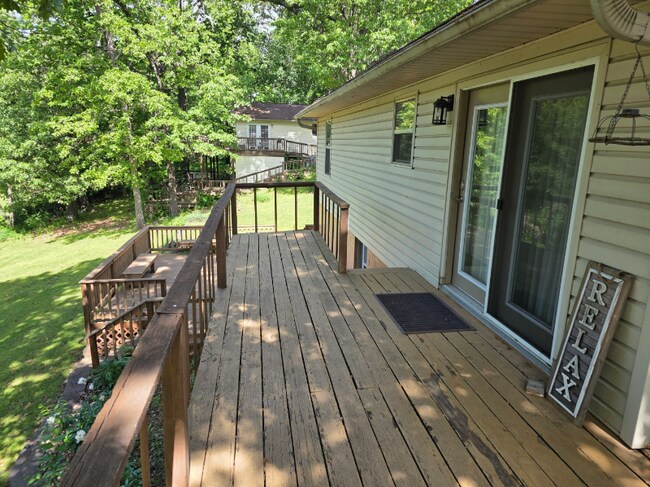 221 Anchor Rd