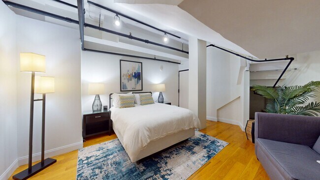 Photo - Back Bay 2 bed available 9/27/24