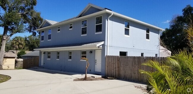 Building Photo - 2525 Gowen St Rental