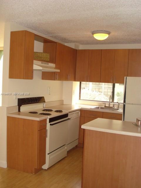 Photo - 17021 N Bay Rd Unit 325