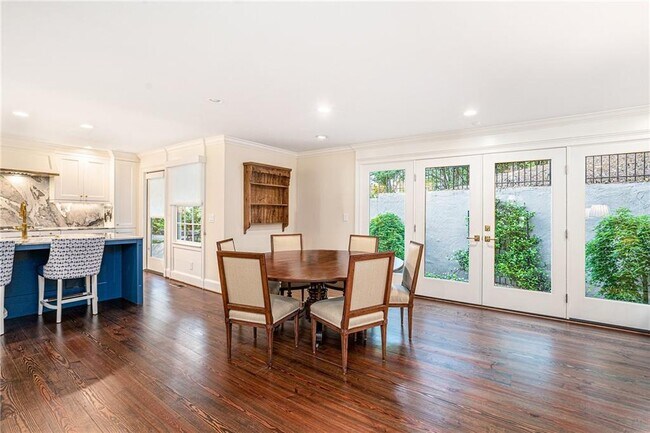 Photo - 575 Peachtree Battle Ave NW