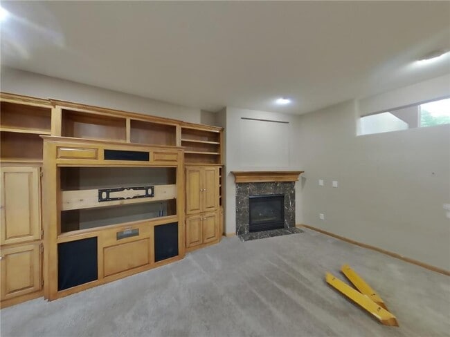 Photo - 8915 Umbria Pl N
