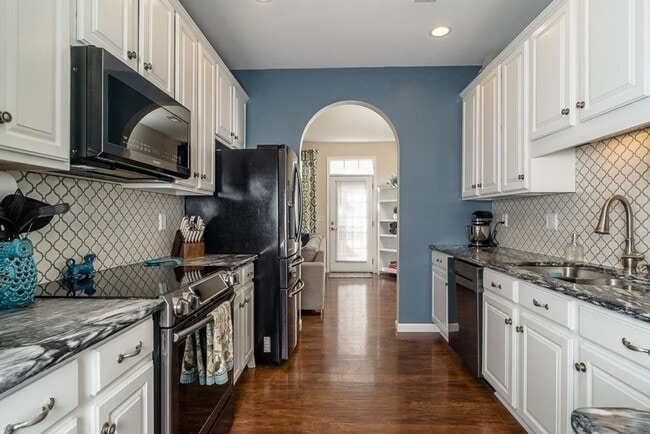 Photo - Spacious Luxury Townhome! Outstanding Location!