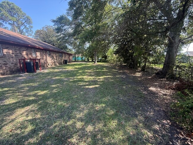Photo - 4848 Saphire Ave