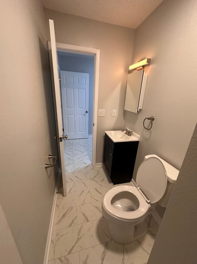 Photo - 4446 Aristocrat Ln