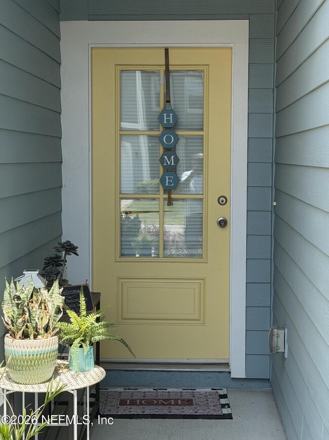 Photo - 24 Fieldfare Ln