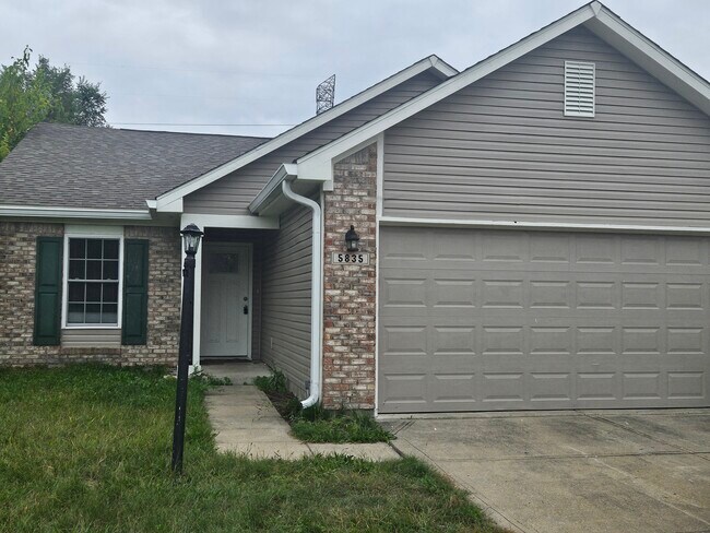 Photo - 5835 Cedar Lake Dr
