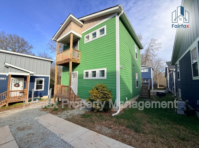 Building Photo - 2305 Owen St Unit Apt. A