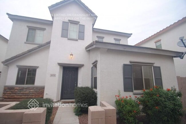 Building Photo - 4674 E Laurel Ave Rental