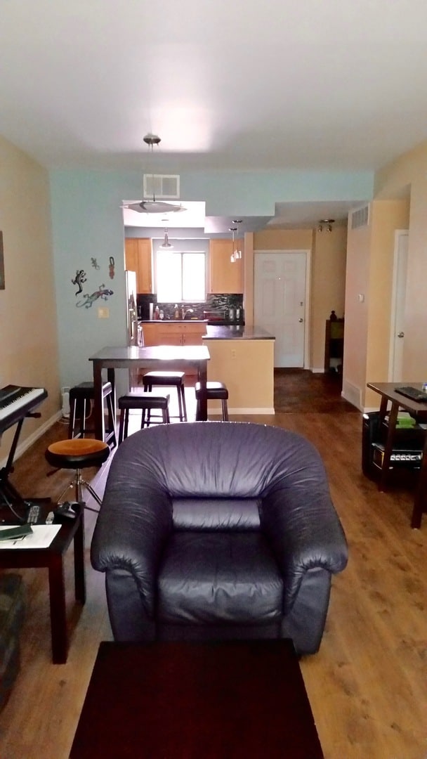 Photo - 3260 47th St