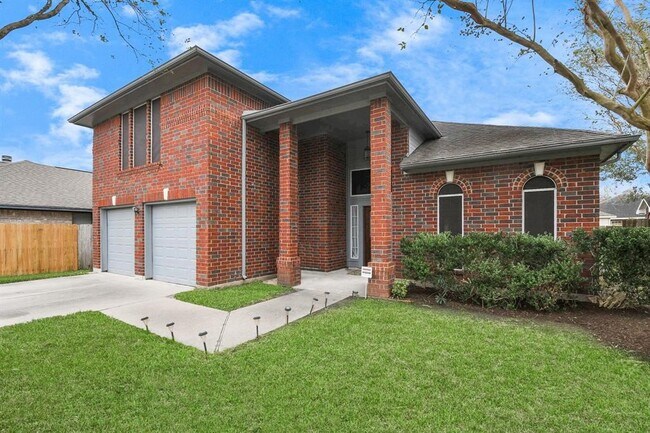 Photo - 2519 Palace Dr