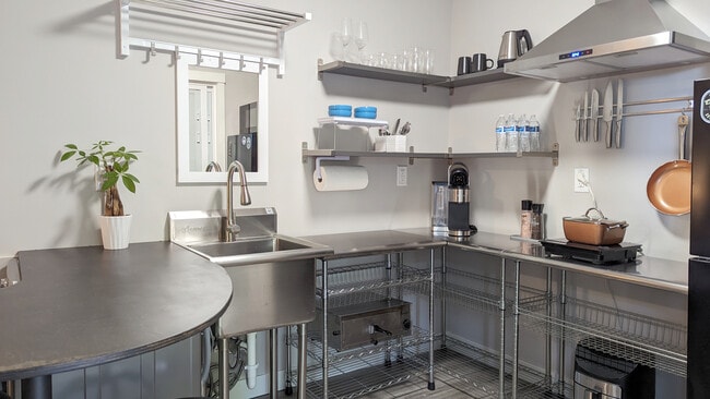 Photo - 163 Bilmarsan Dr Unit #2