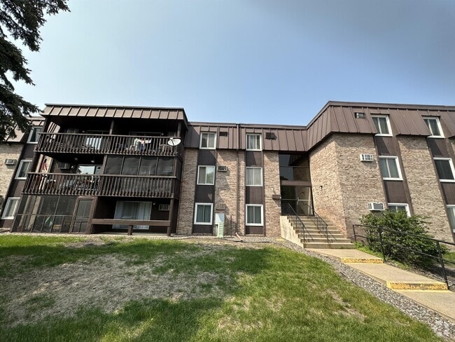 Building Photo - 4207 Lakeside Ave N Rental
