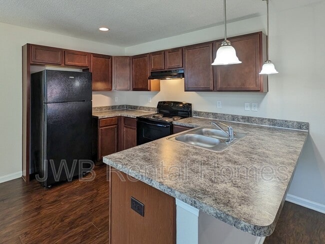 Photo - 8975 3rd Ave