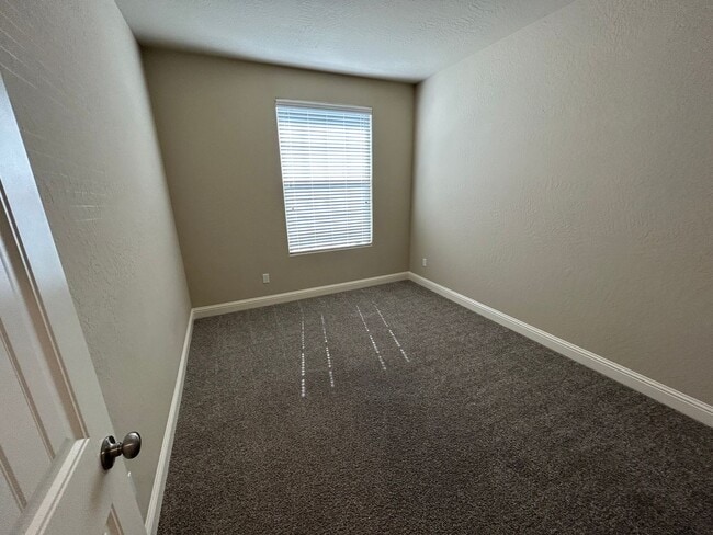 Photo - Beautiful 4 Bedroom 2 Bathroom Home in SE Visalia with Solar and Yard Care!