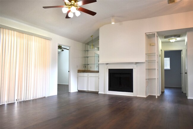 Photo - 16838 Markridge Dr