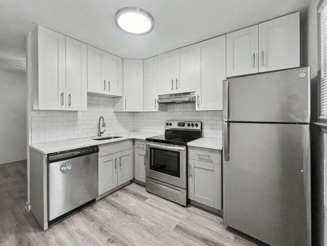 Photo - 200 E. Maple Avenue