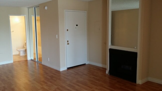 Photo - 9618 Exposition Blvd Unidad 122