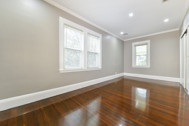 Photo - 53 Wolcott Rd