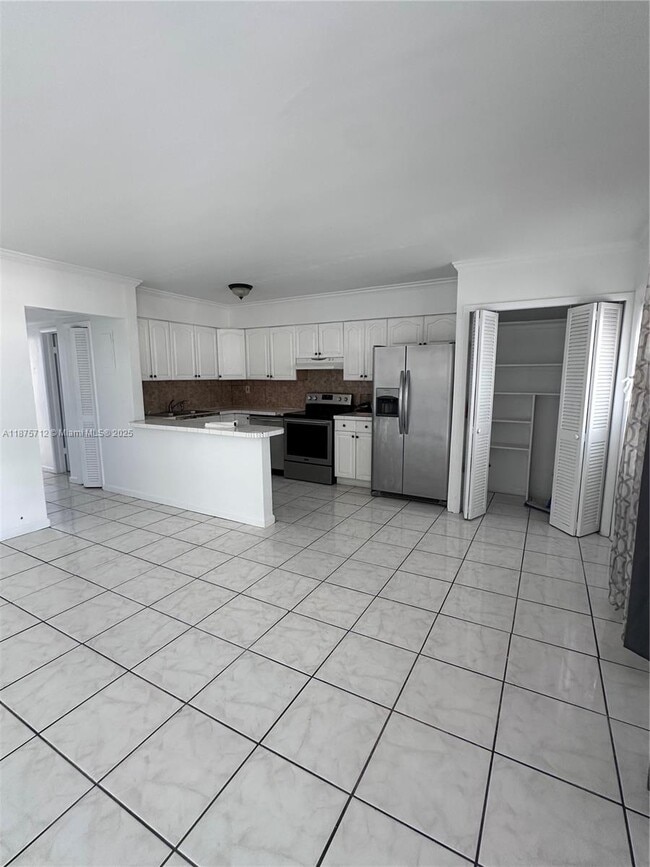 Photo - 4050 NE 12th Terrace Unit 18-1