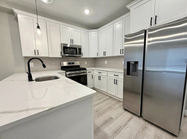 Photo - 809 N 17th St Unit 1