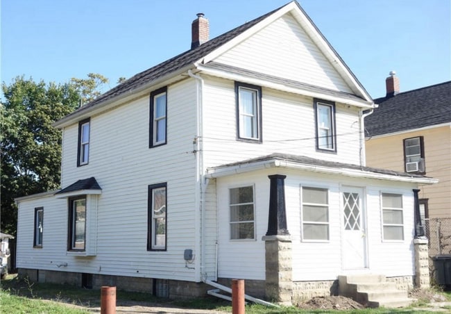 Building Photo - 1433 Kenmore Blvd Rental