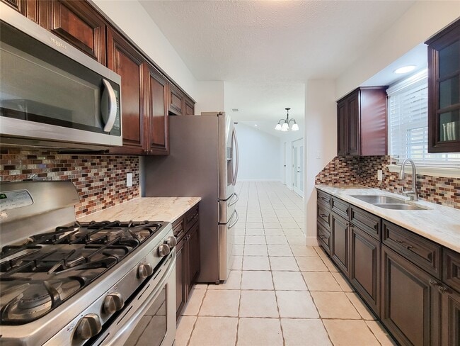 Building Photo - 3434 Almondwood Dr