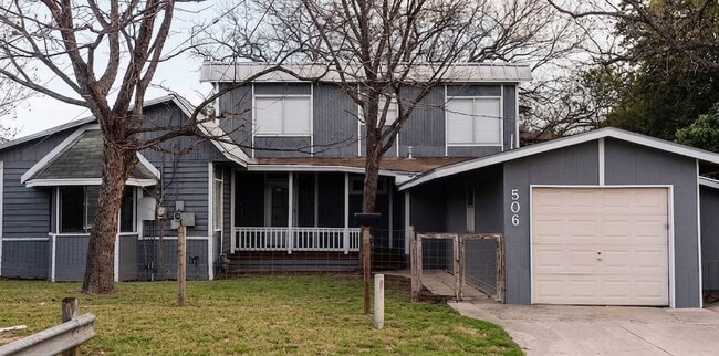 Building Photo - 506 E Glenn Ave