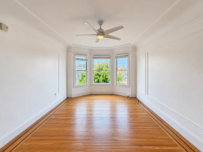 944 Hayes St Unit 26