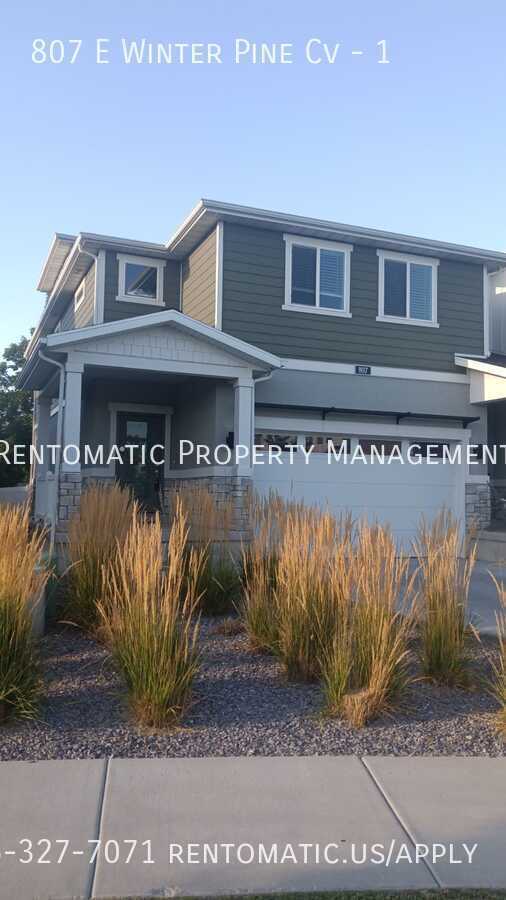 Building Photo - 807 E Winter Pine Cv Rental