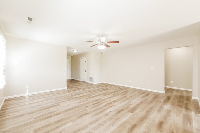 Photo - 6439 Emerald Springs Dr