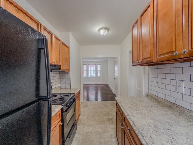 Photo - Folcroft Courts Apartments