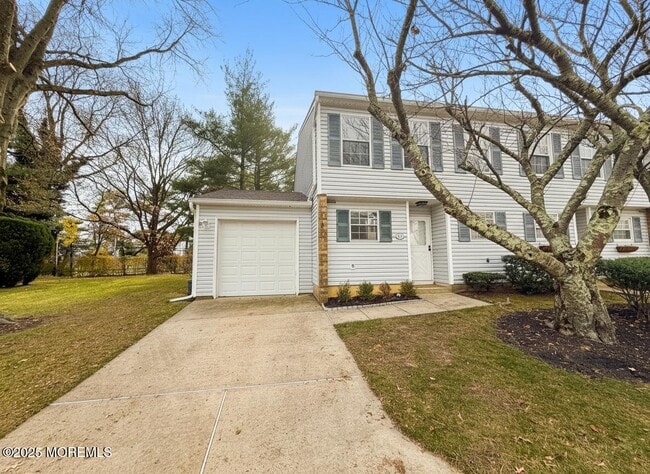 Building Photo - 17 Apple Dr