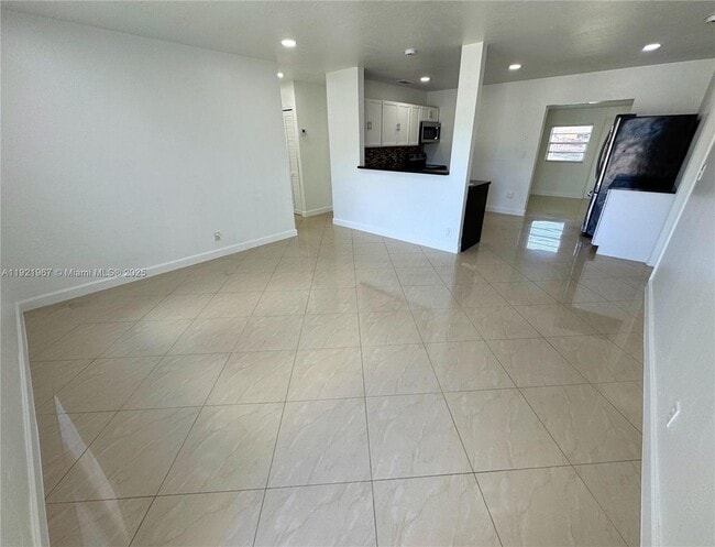 Photo - 1531 SW 66th Ave