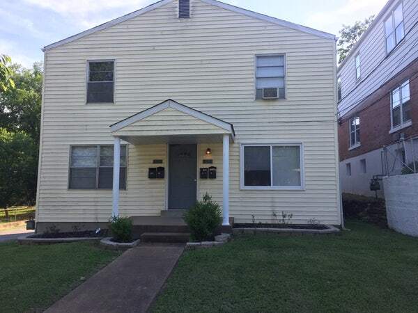 Building Photo - 7110 Drury Ln Unit 1st Fl