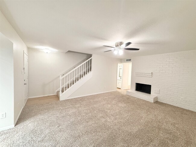 Photo - 1497 Springrock Ln