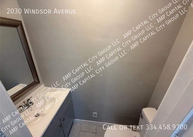 Photo - 2030 Windsor Ave